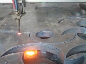 ce Torch Torri Fflam Cymeradwy peiriant torri plasma cnc cludadwy yn ffatri Tsieina